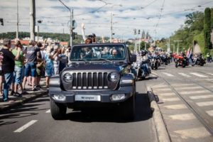 https://reklamirajte.se/wp-content/uploads/2018/09/JEEP-WRANGLER-1.jpg