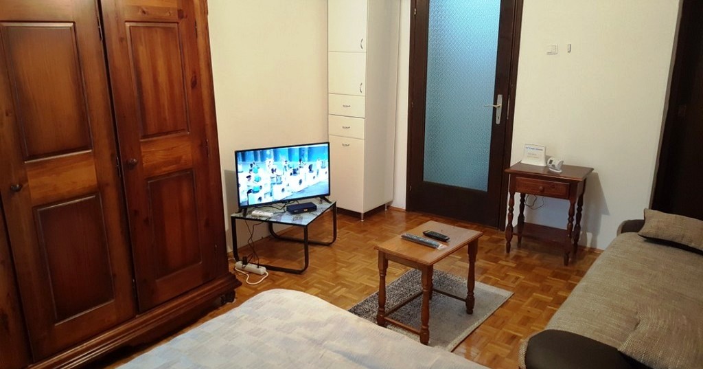 Apartmani Zlatibor-Apartman Baneks 2 3