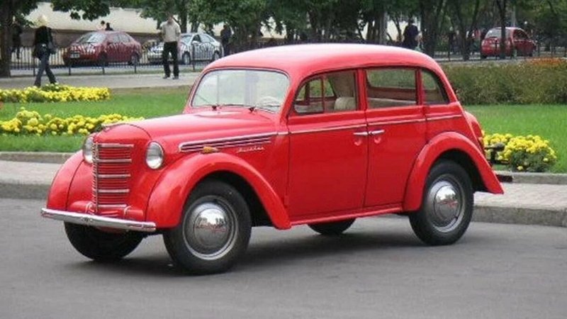 Prvi model Moskviča 8