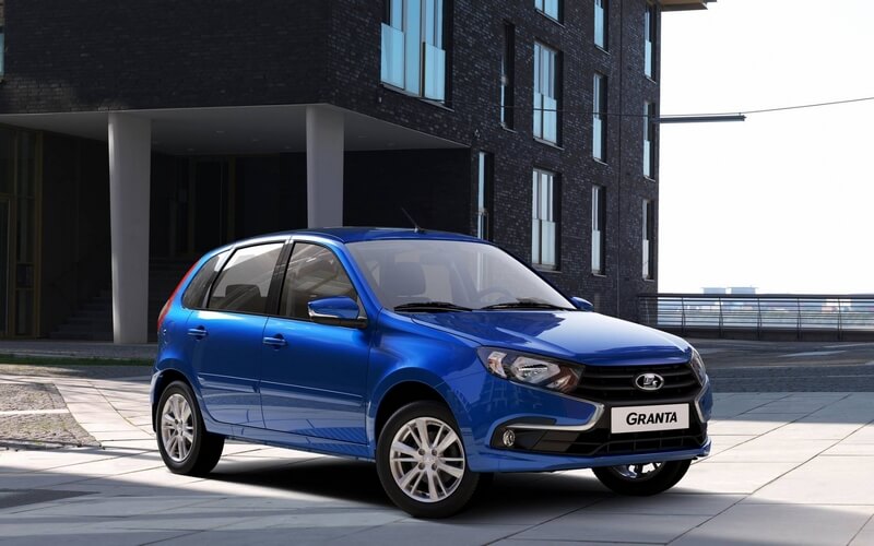 Lada, aktuelni modeli – Granta i Xray 3