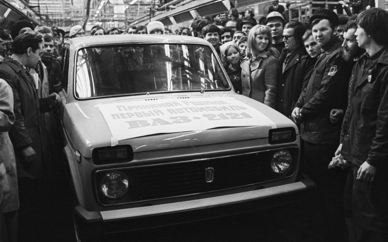 Lada 4x4-4