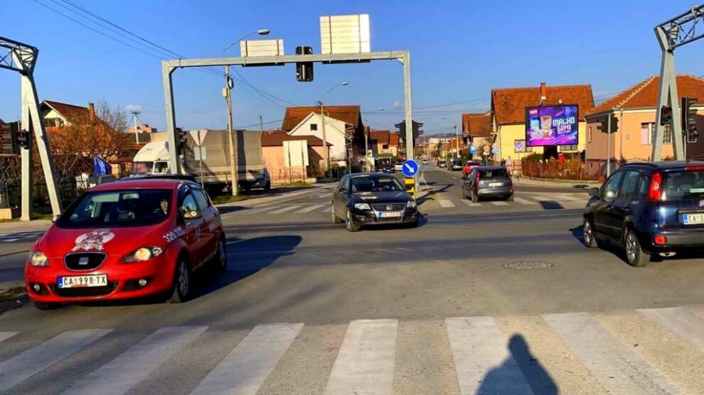 Bilbord BB 428 A, površina 4x3 metara, Balkanska ulica, neposredno nakon isključenja sa obilaznice ka centru