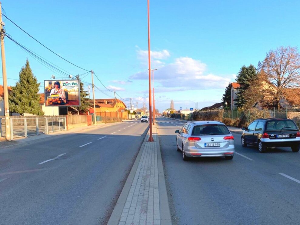 Bilbord BB 431 B, površina 4x3 metara, Bulevar Tanaska Rajića, pravac prema kružnom toku u Konjevićima ka tranzitu