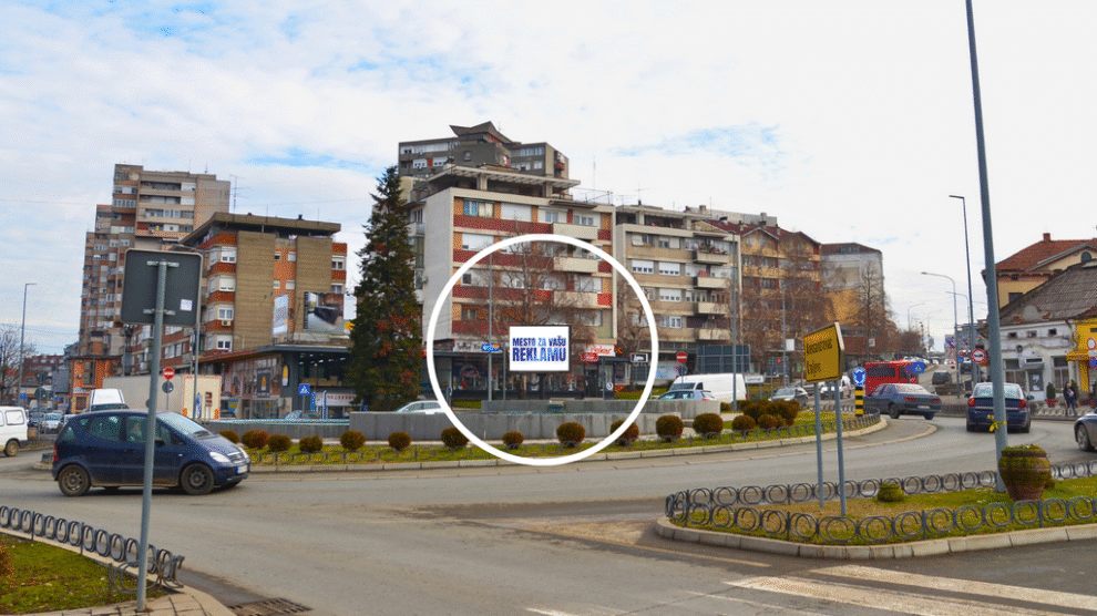 Led ekran 125, površina 4x3 metara, lokacija kružni tok, Gazimenstanska ulica, Kruševac