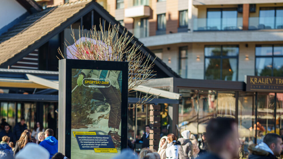 Led totem 01 - Kraljev trg, Zlatibor