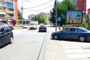 Bilbord BB 437 A, površine 4x3 m, lokacija ulica Hajduk Veljkova, centar, ispred kružnog toka sa ulicama Dušanova i Radničkog samoupravljanja