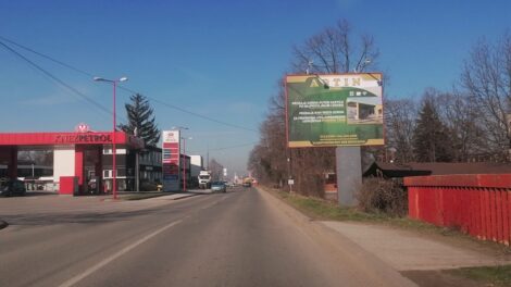 Bilbord BB-461, površine 4x3 metara, osvetljen - kod Knez petrol pumpe u pravcau Leskovca